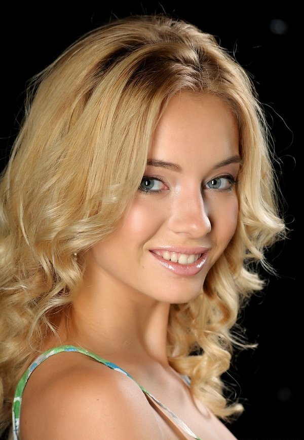 Лапуля, 22 года, 4 размер груди